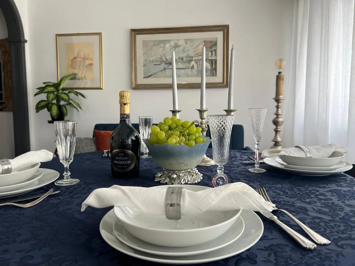 Casa Silvano Mestre Apartment
