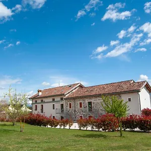 Agriturismo Antico Splendore Pullir